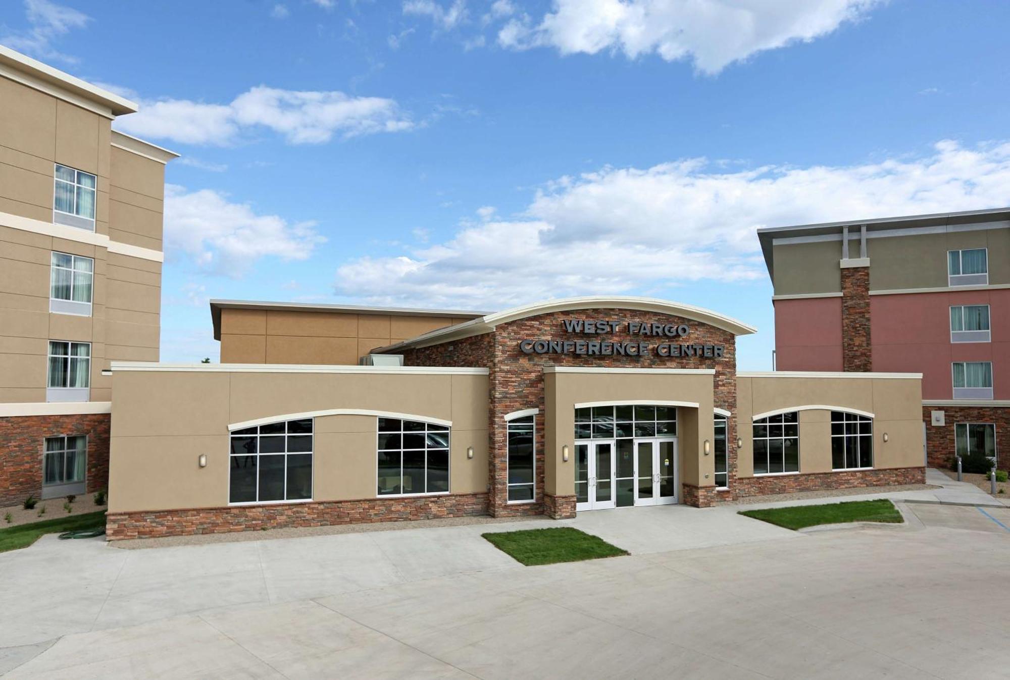 Homewood Suites By Hilton West Fargo/Sanford Medical Center מראה חיצוני תמונה